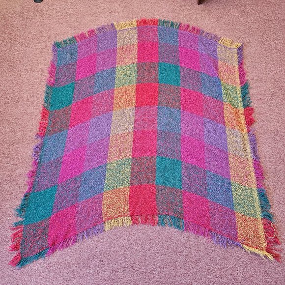 Cozy Woven Scarf Blanket with Fringe, Wrap, Shawl - Picture 5 of 7